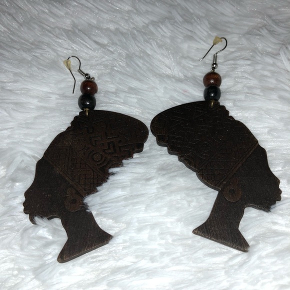 Nubian EARRINGS - Picture 5 of 7